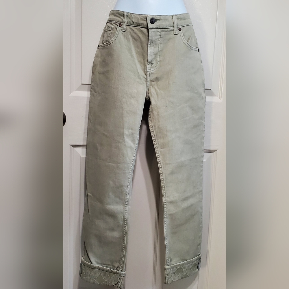 Johnny Was Size 27 Cuffed Boyfriend Jeans Pre-owned